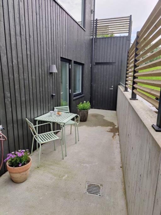 Modern And Comfortable Apartment In Attractive Neighborhood Stavanger Exterior photo